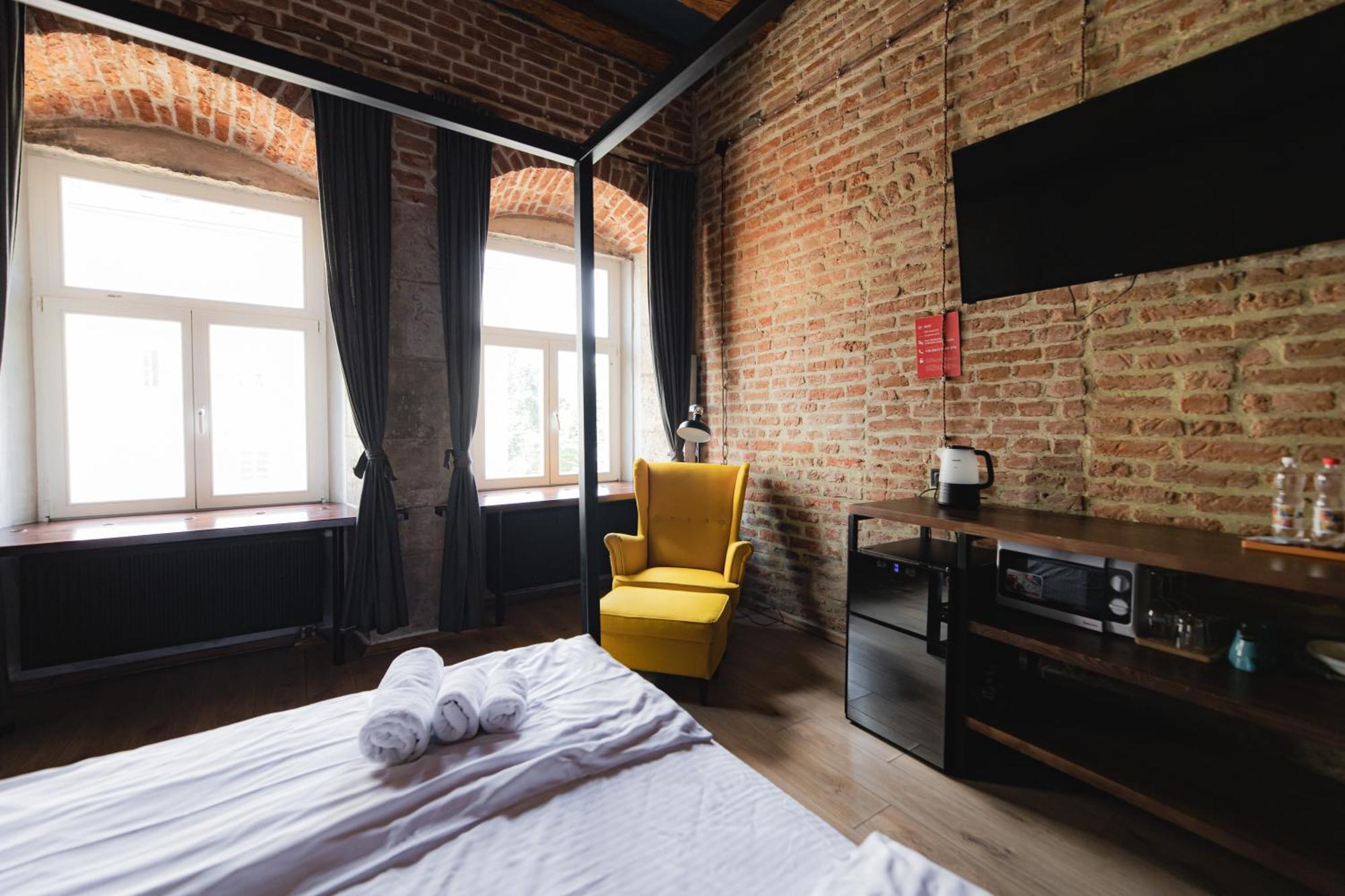 Apartments Justlvivit At The Rynok Square מראה חיצוני תמונה