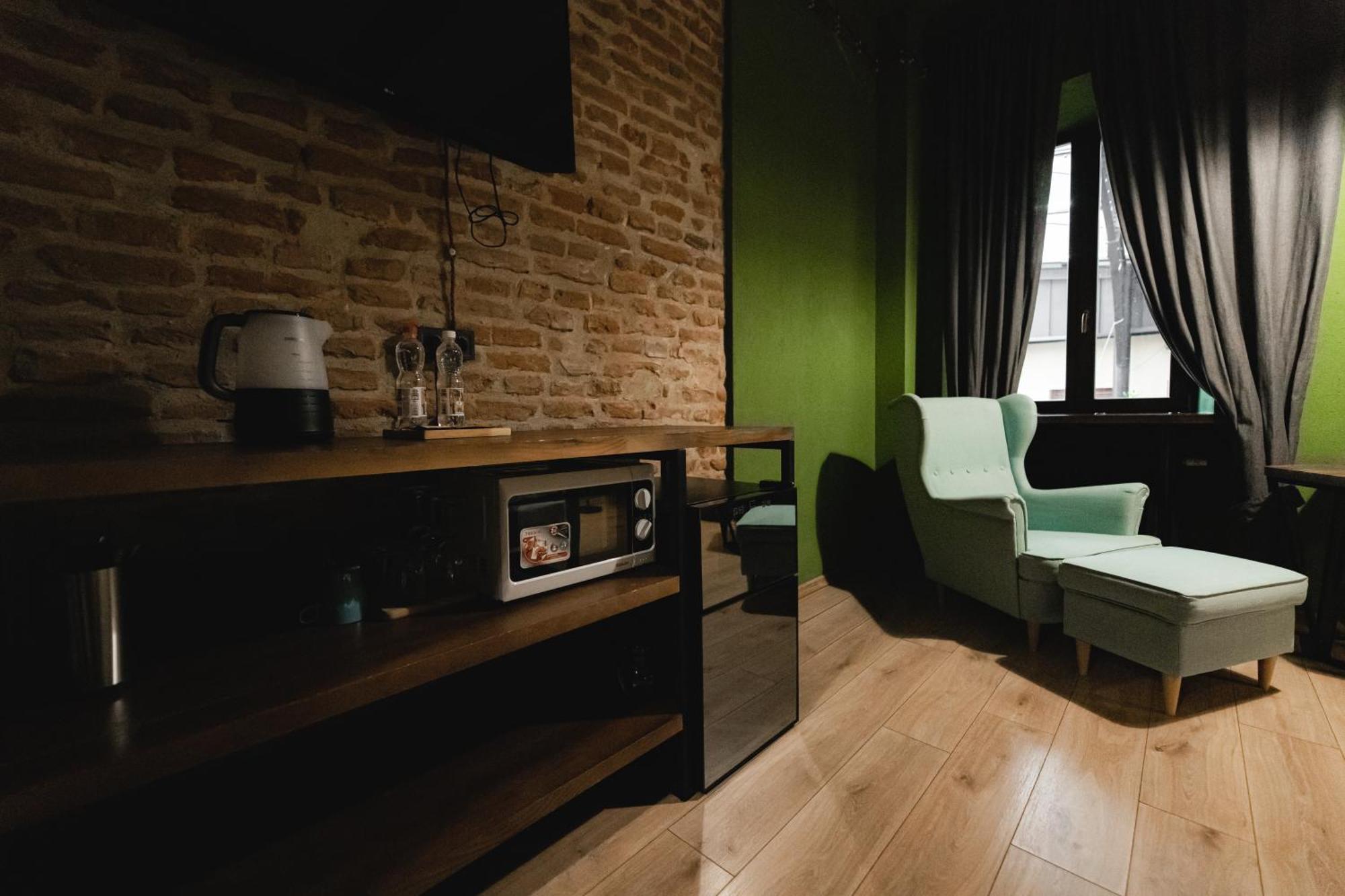 Apartments Justlvivit At The Rynok Square מראה חיצוני תמונה