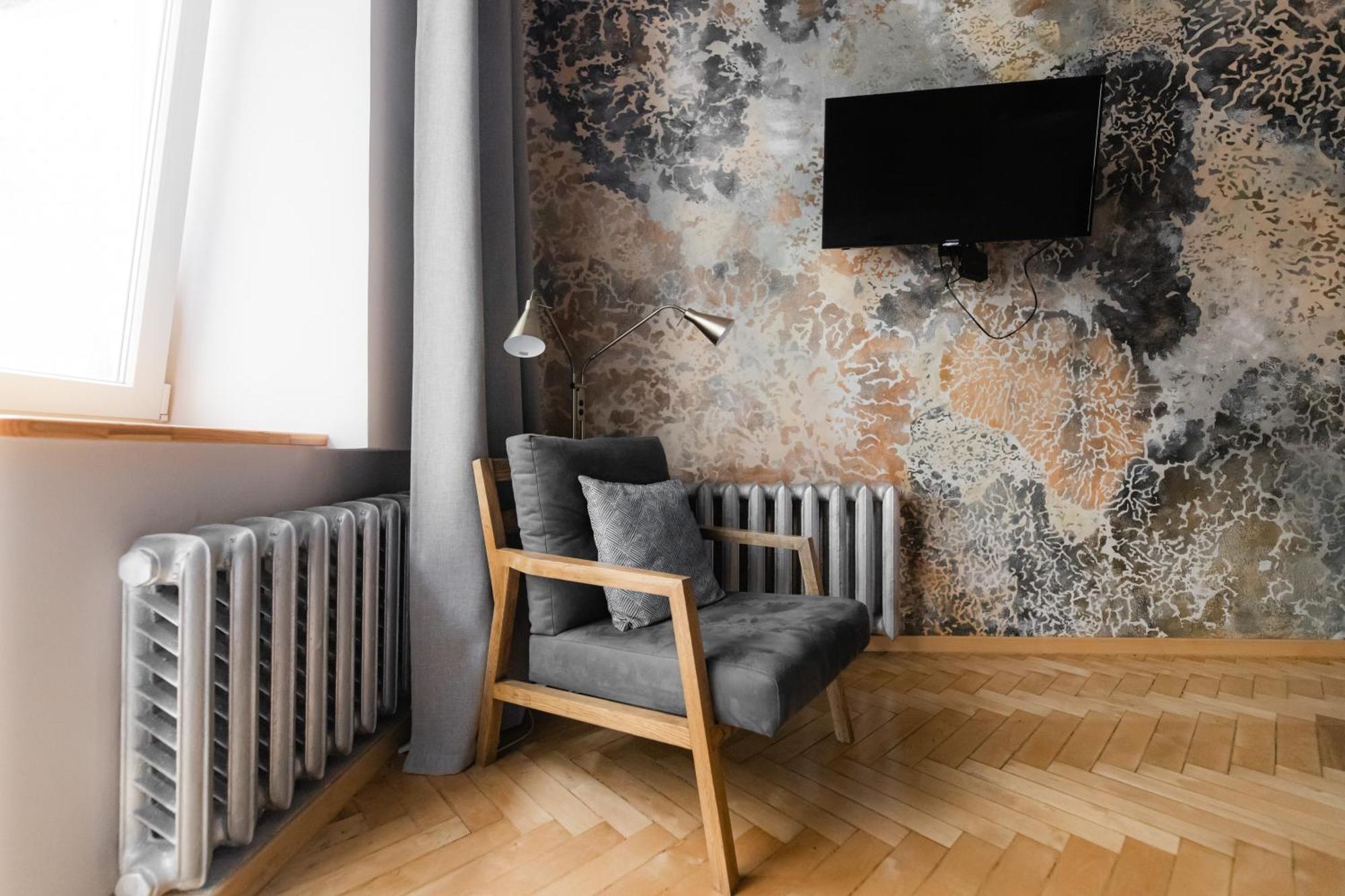 Apartments Justlvivit At The Rynok Square מראה חיצוני תמונה