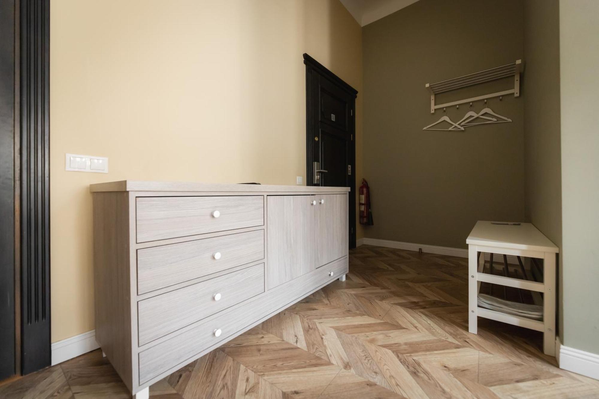 Apartments Justlvivit At The Rynok Square מראה חיצוני תמונה